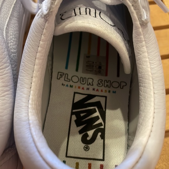 Vans flour shop shoes - Picture 9 of 9